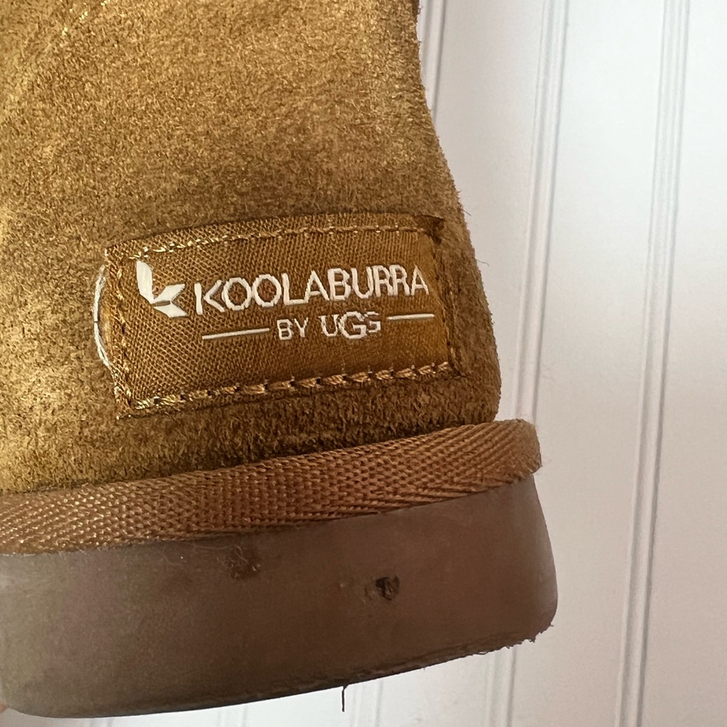 Koolaburra By Ugg Kids Size 2 Michon Chestnut Suede Boots — image 8 of 8
